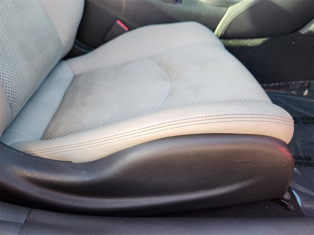 Used 2009 Nissan 370Z Touring w/ Sport Pkg image 20