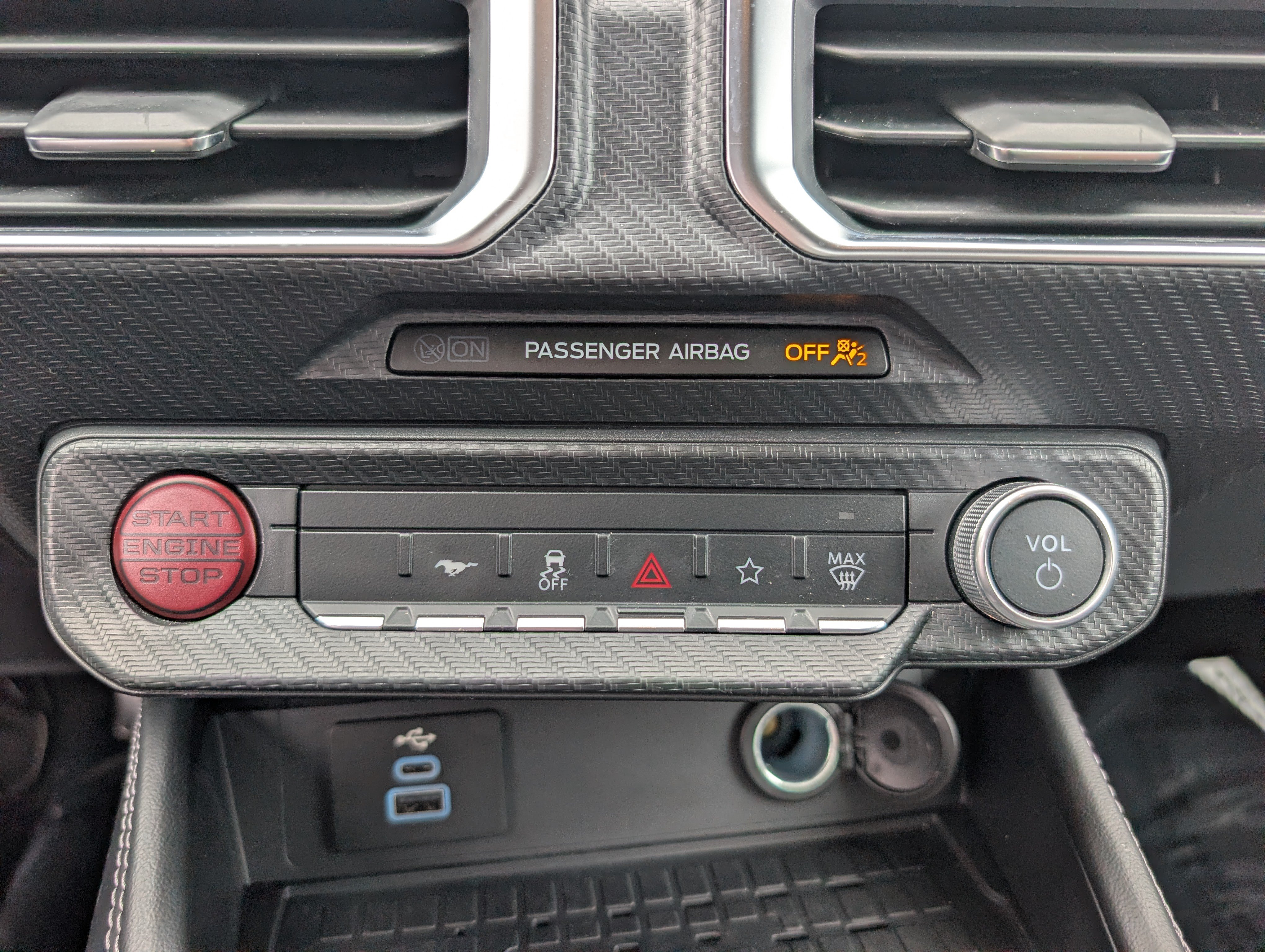 Used 2024 Ford Mustang GT Premium RWD image 25