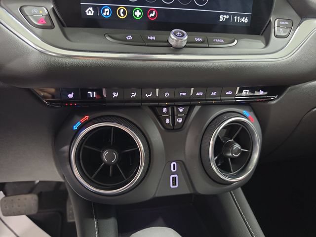 Used 2025 Chevrolet Blazer LT AWD/4WD image 15
