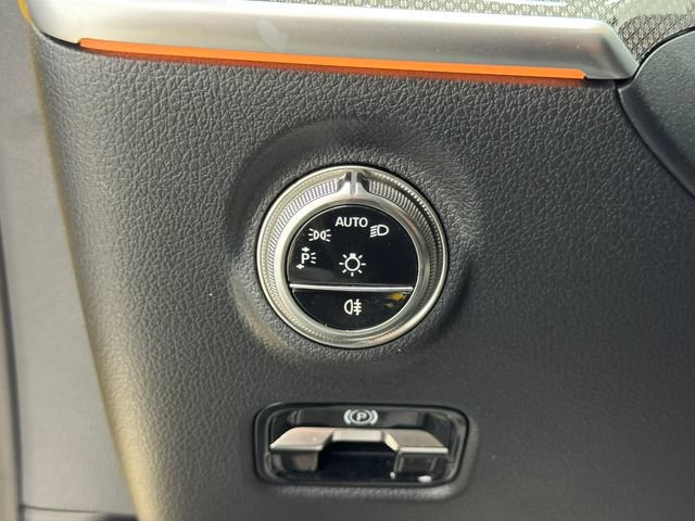 Certified 2026 Mercedes-Benz CLE 300 4MATIC Coupe image 40