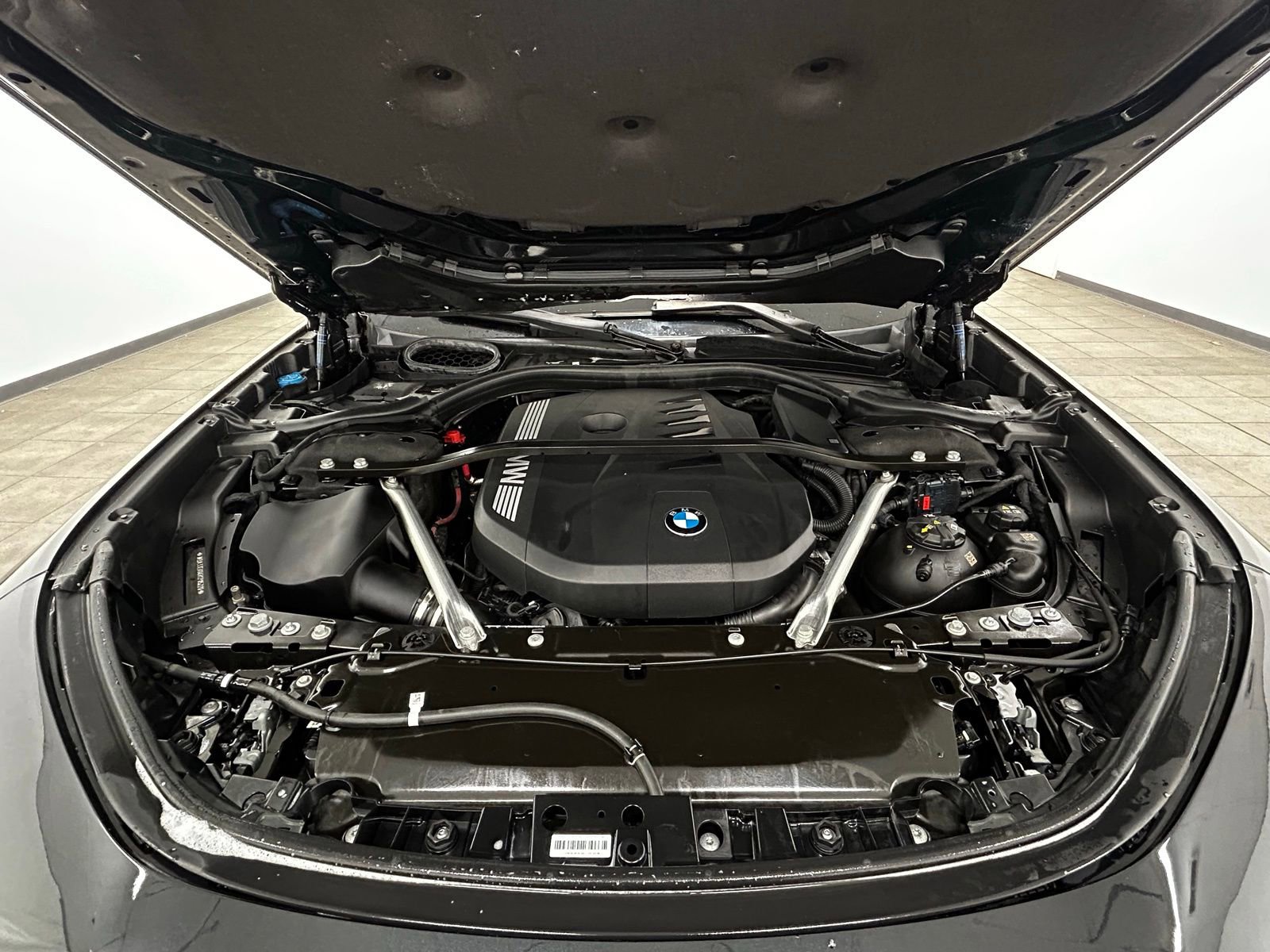 Used 2024 BMW 740i xDrive image 44