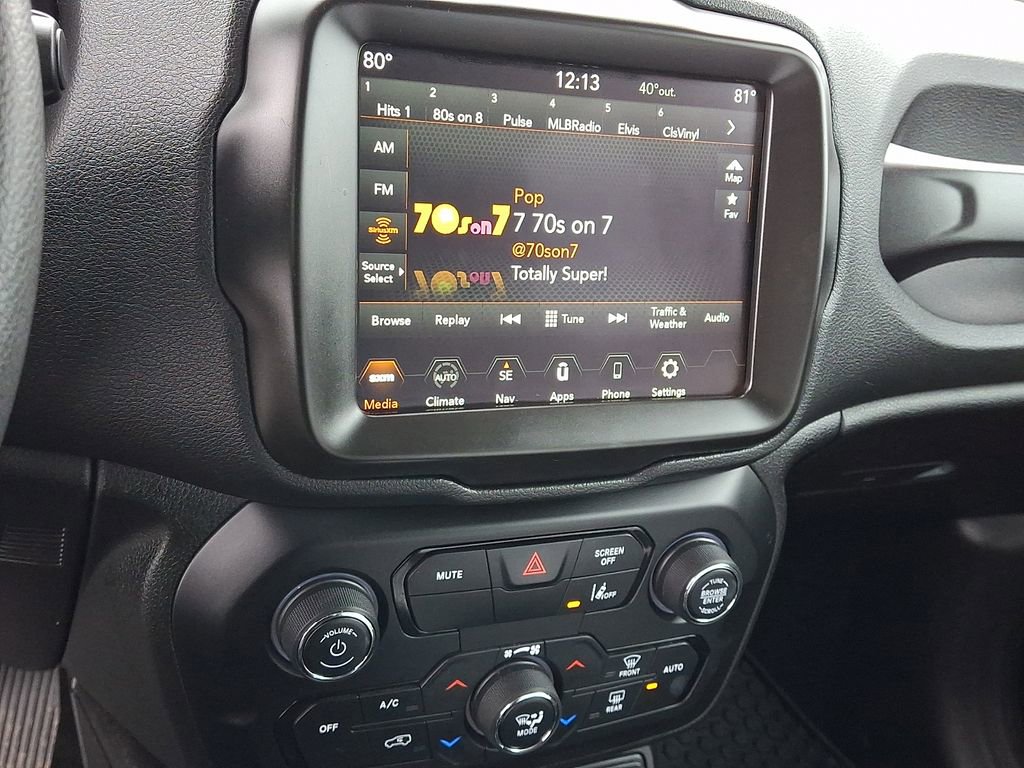 Used 2023 Jeep Renegade Latitude AWD/4WD image 24