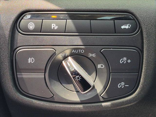 Used 2020 INFINITI QX50 Essential w/ Convenience Package FWD image 14