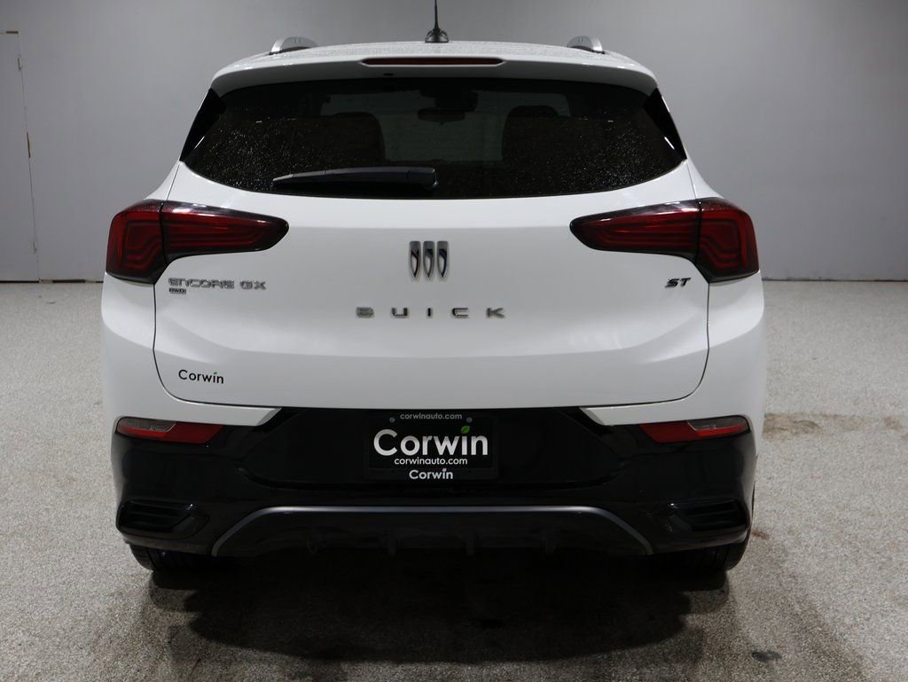 Used 2024 Buick Encore GX Sport Touring image 3