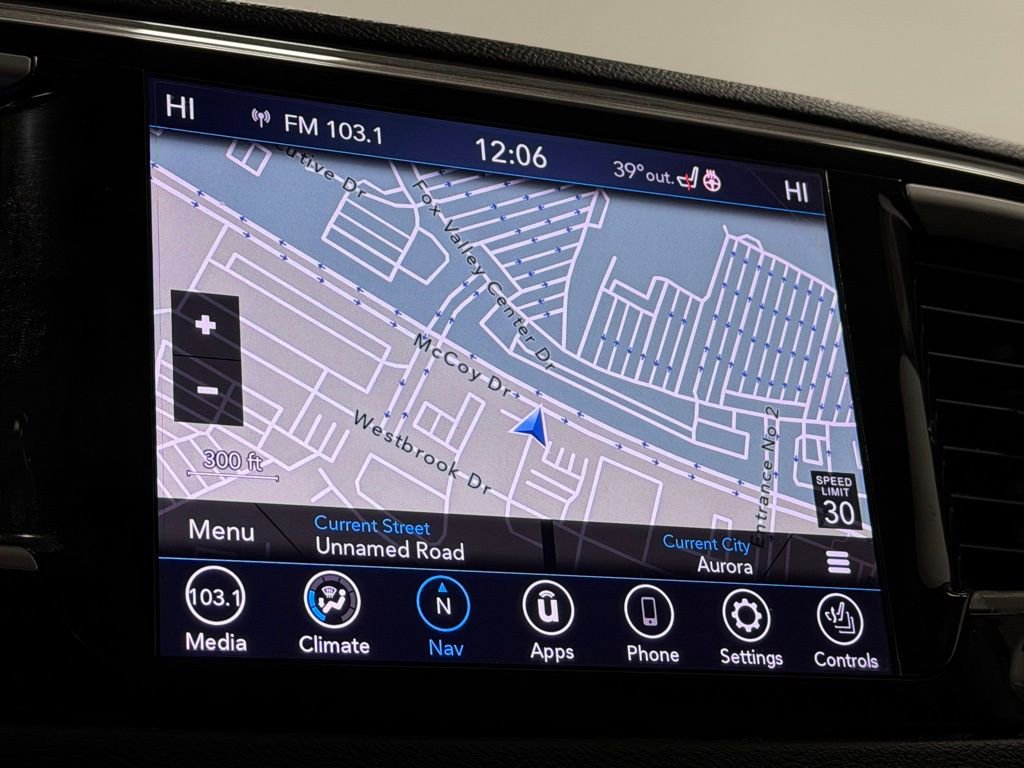 Used 2020 Chrysler Pacifica Touring-L Plus w/ Tire & Wheel Group image 18