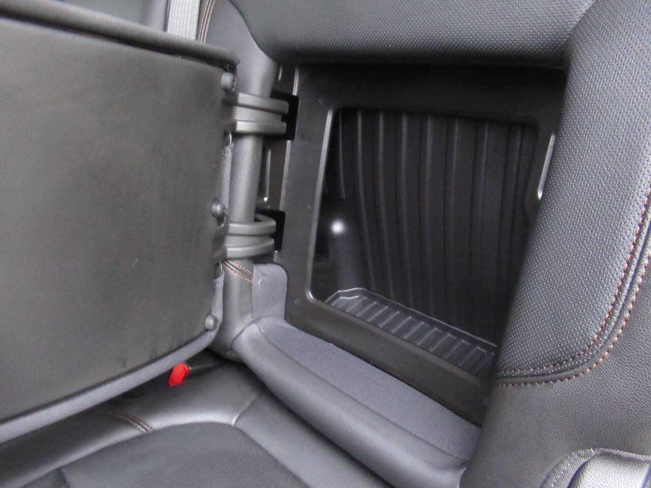 Used 2020 GMC Sierra 1500 AT4 image 16