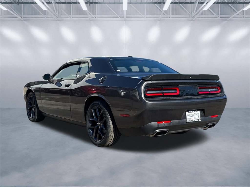 Used 2020 Dodge Challenger SXT w/ Blacktop Package image 4