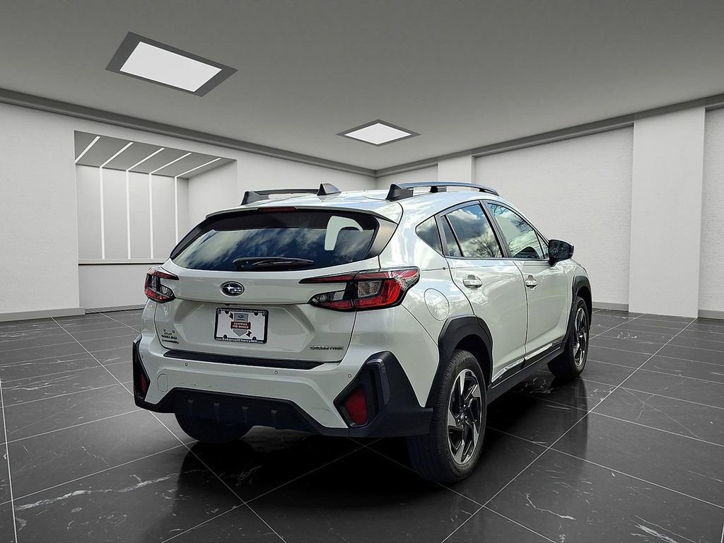 Certified 2024 Subaru Crosstrek 2.5i Limited w/ Crosstrek Mirror Package image 7