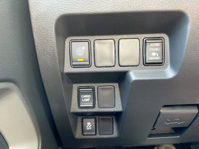 Used 2024 Nissan Frontier SL w/ Technology Package RWD image 26