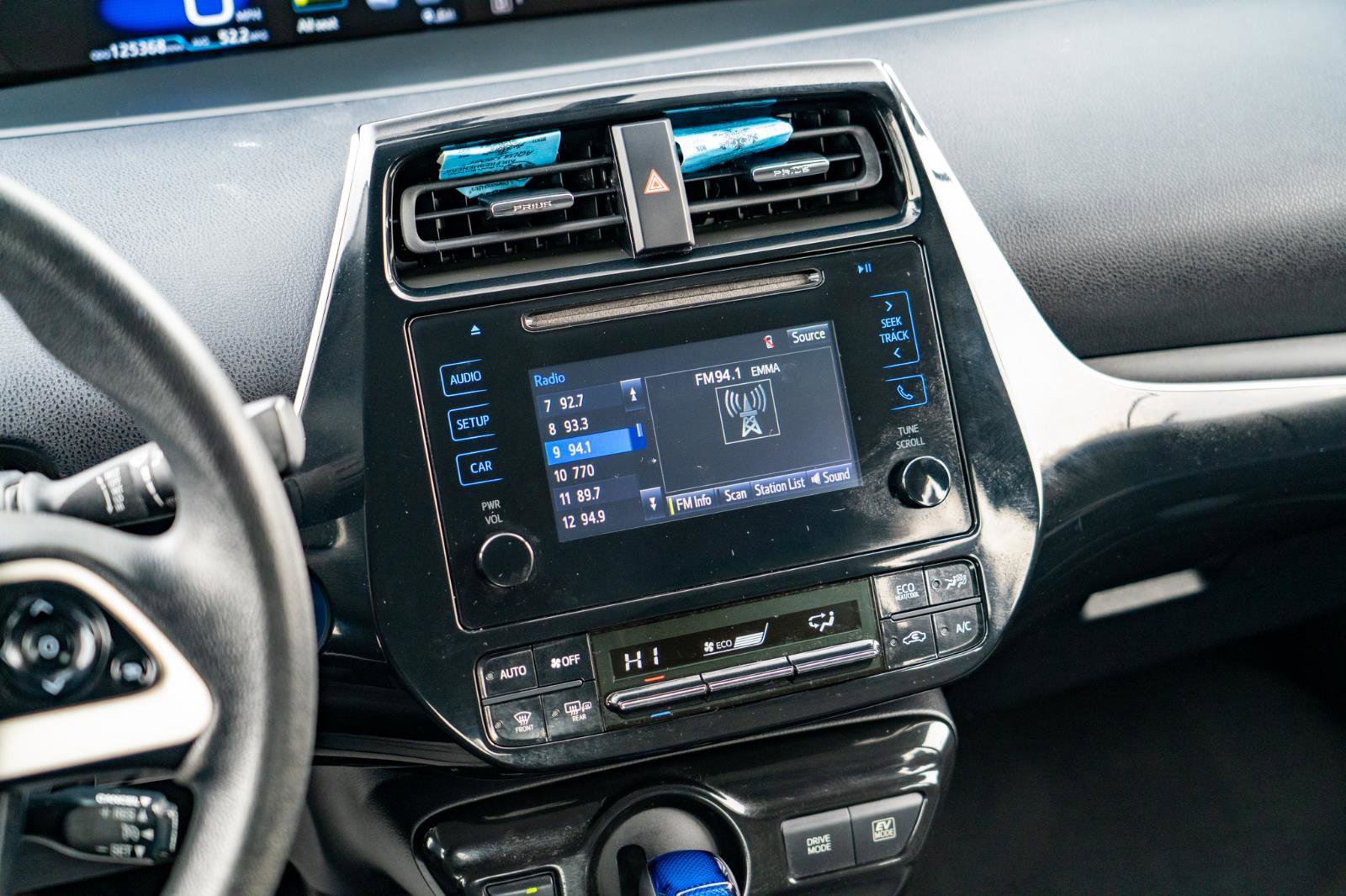 Used 2016 Toyota Prius Two image 17