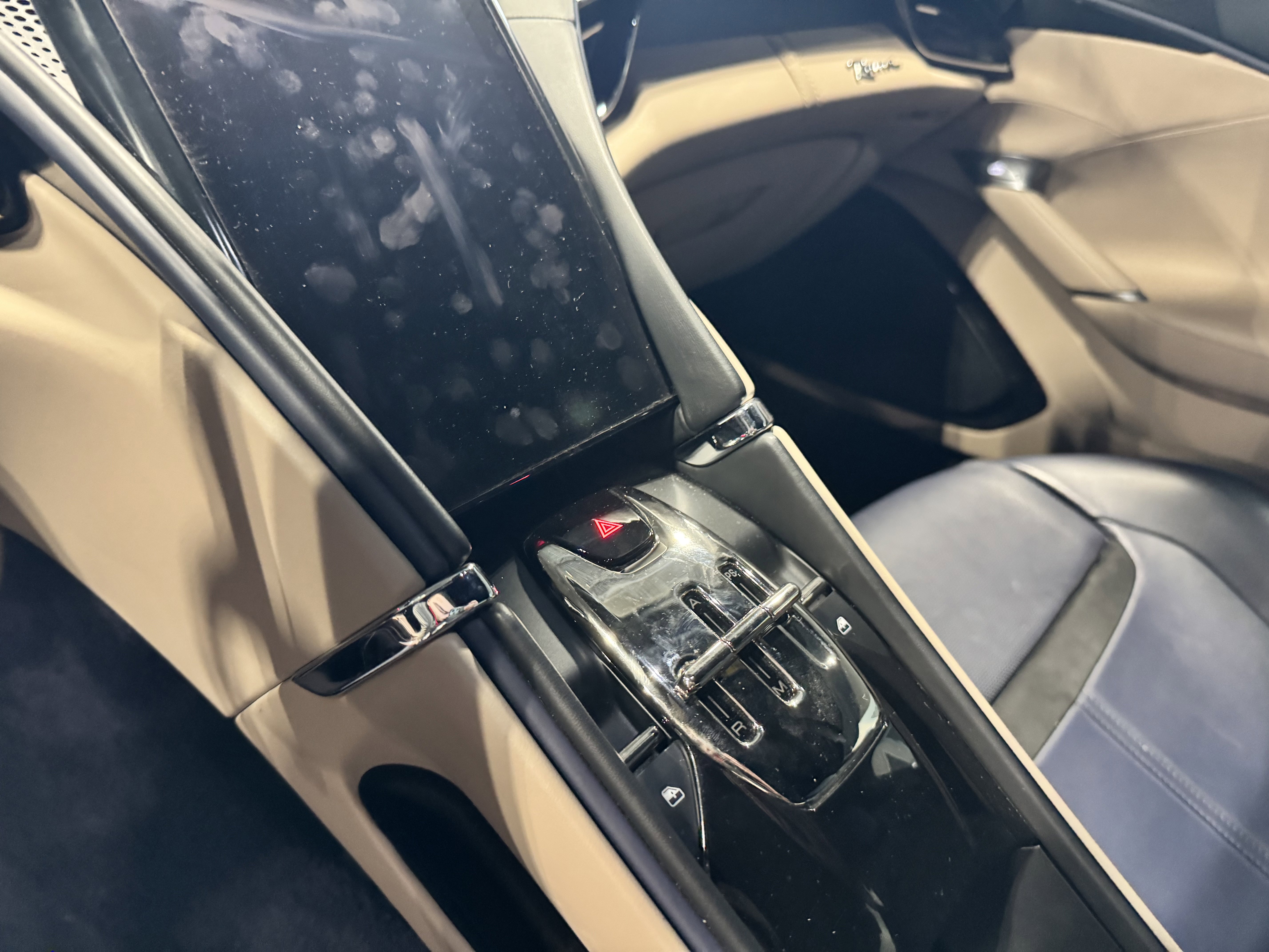 Used 2021 Ferrari Roma Base image 24