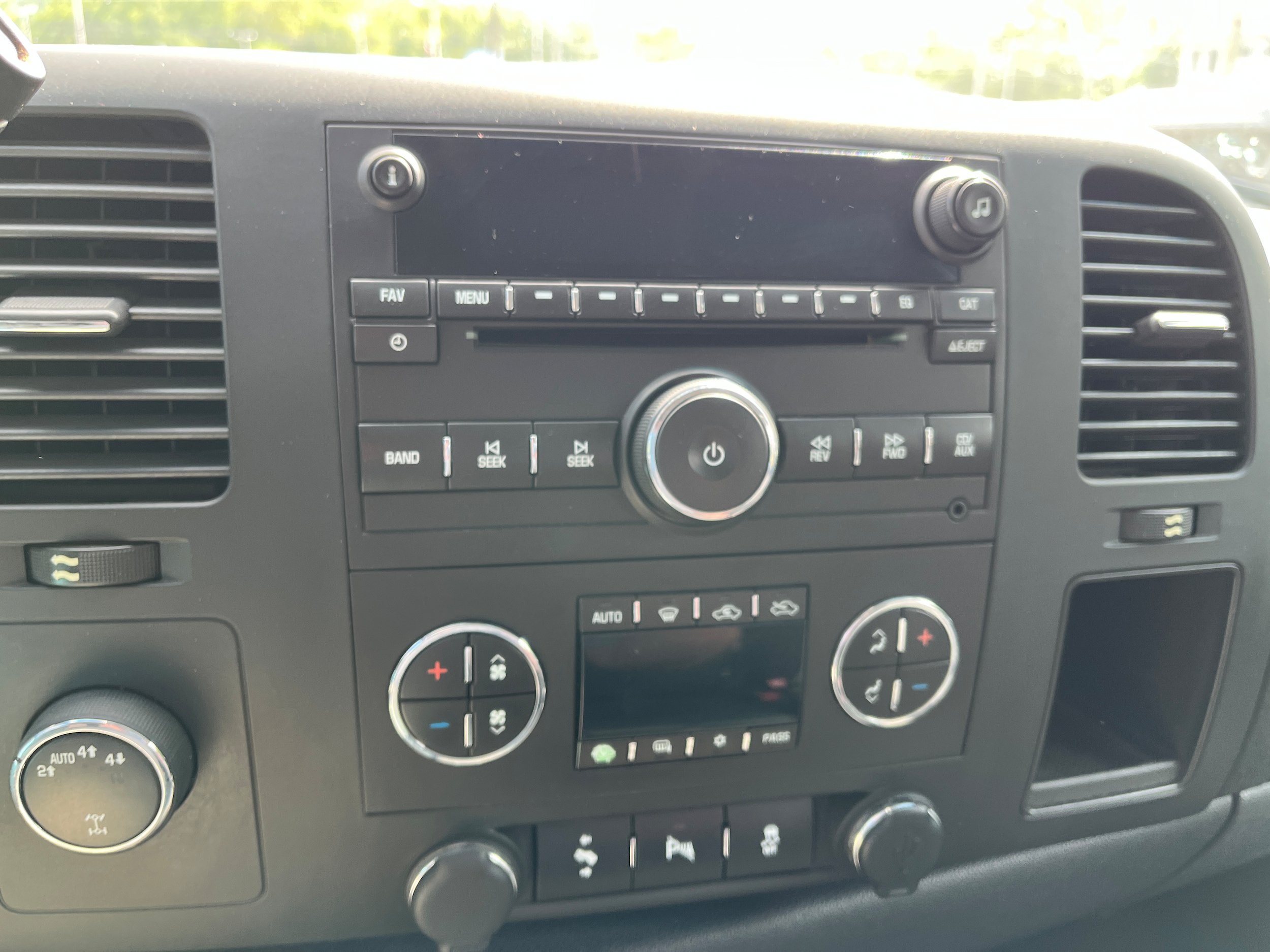 Used 2013 GMC Sierra 1500 SLE w/ Power Tech Package AWD/4WD image 15