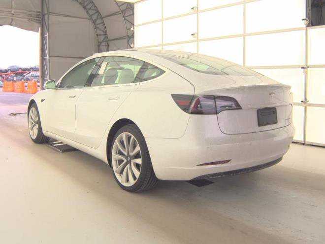 Used 2019 Tesla Model 3 Performance image 6