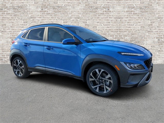 Used 2022 Hyundai Kona Limited w/ Winter Weather Package image 1