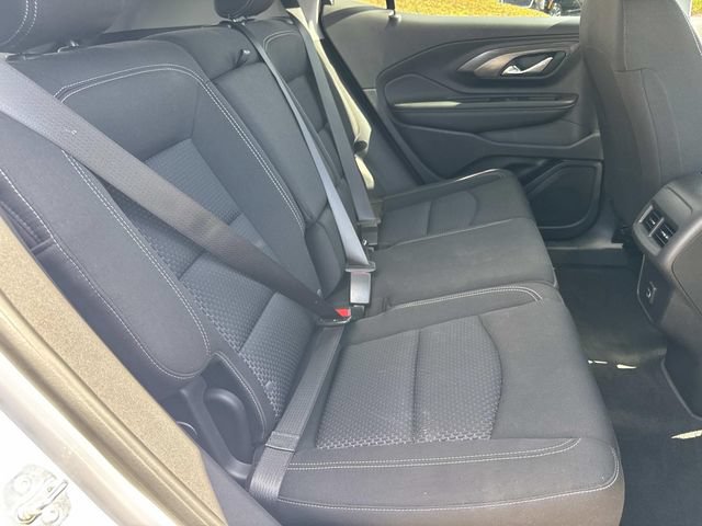 Used 2024 GMC Terrain SLE AWD/4WD image 12