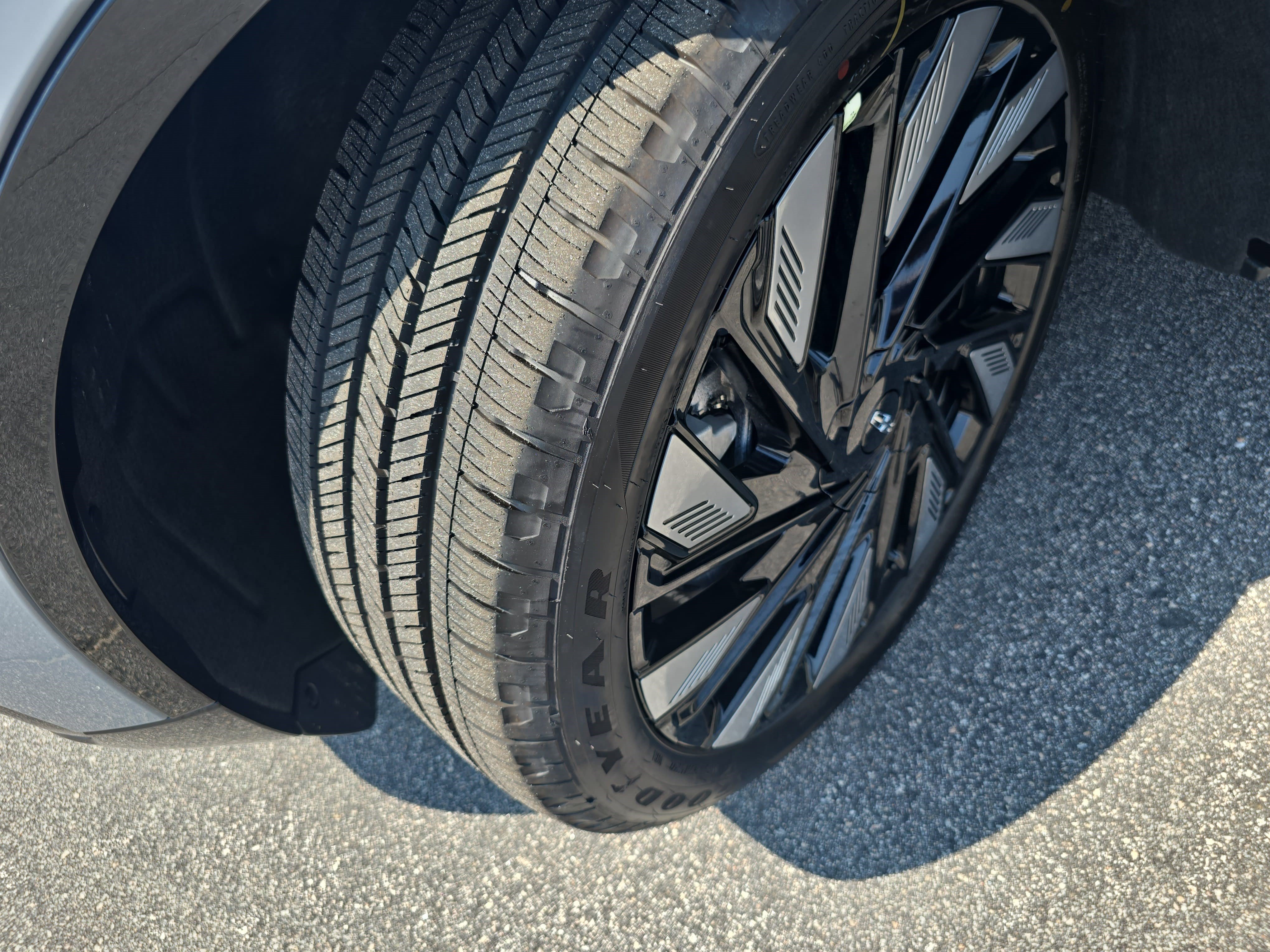 New 2026 Lincoln Nautilus Reserve AWD/4WD image 32