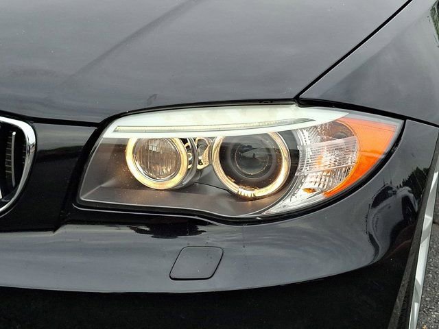Used 2013 BMW 135i Convertible RWD image 12
