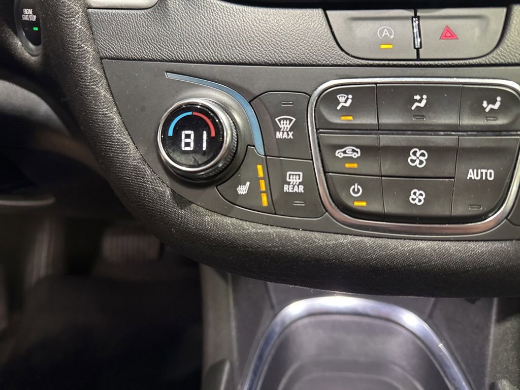 Used 2024 Chevrolet Malibu LT FWD image 30