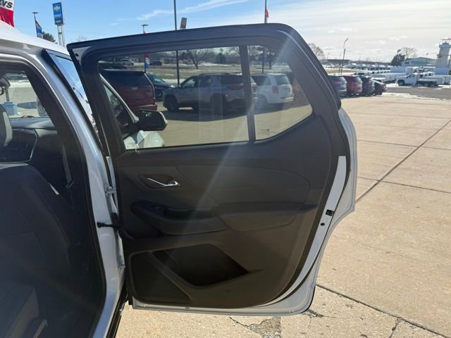 Used 2023 Chevrolet Traverse RS w/ LPO, Floor Liner Package image 14