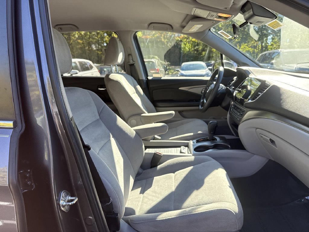 Used 2019 Honda Pilot EX image 25