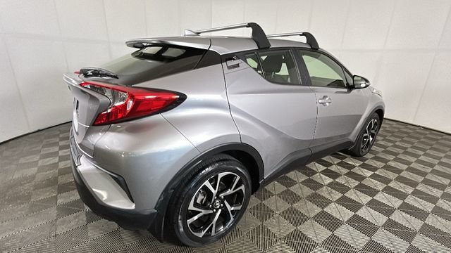 Used 2018 Toyota C-HR XLE FWD video 2