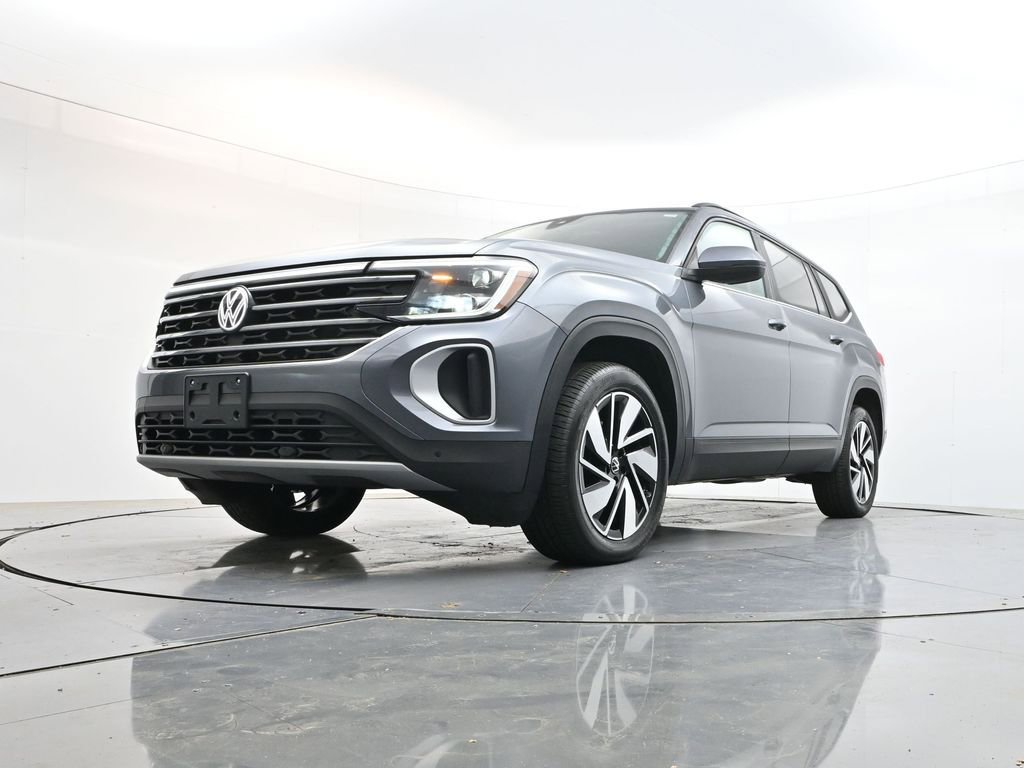 Used 2024 Volkswagen Atlas SE image 31