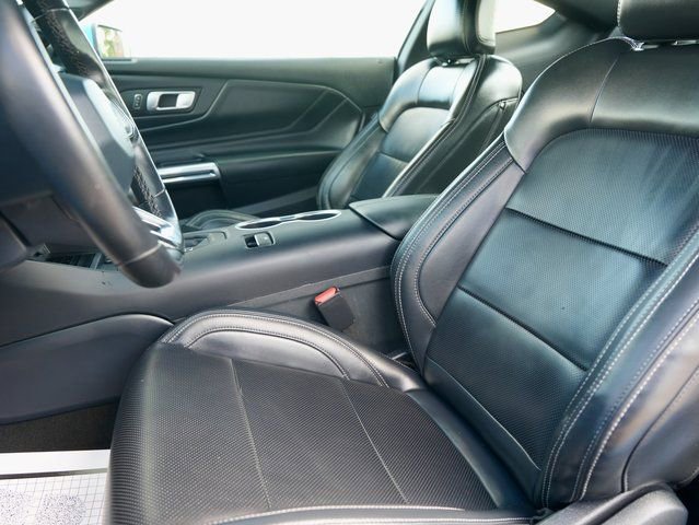Used 2024 Ford Mustang Premium image 11