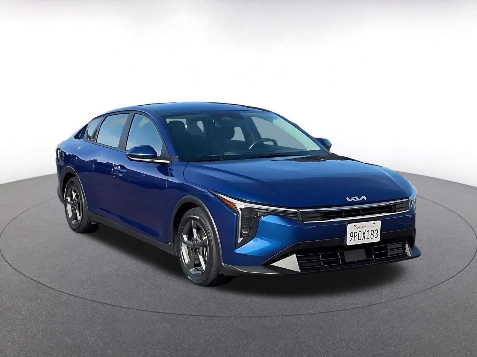 Used 2025 Kia K4 FWD image 3