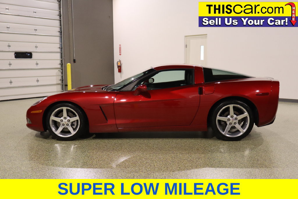 Used 2005 Chevrolet Corvette Coupe w/ Preferred Equipment Group RWD image 6