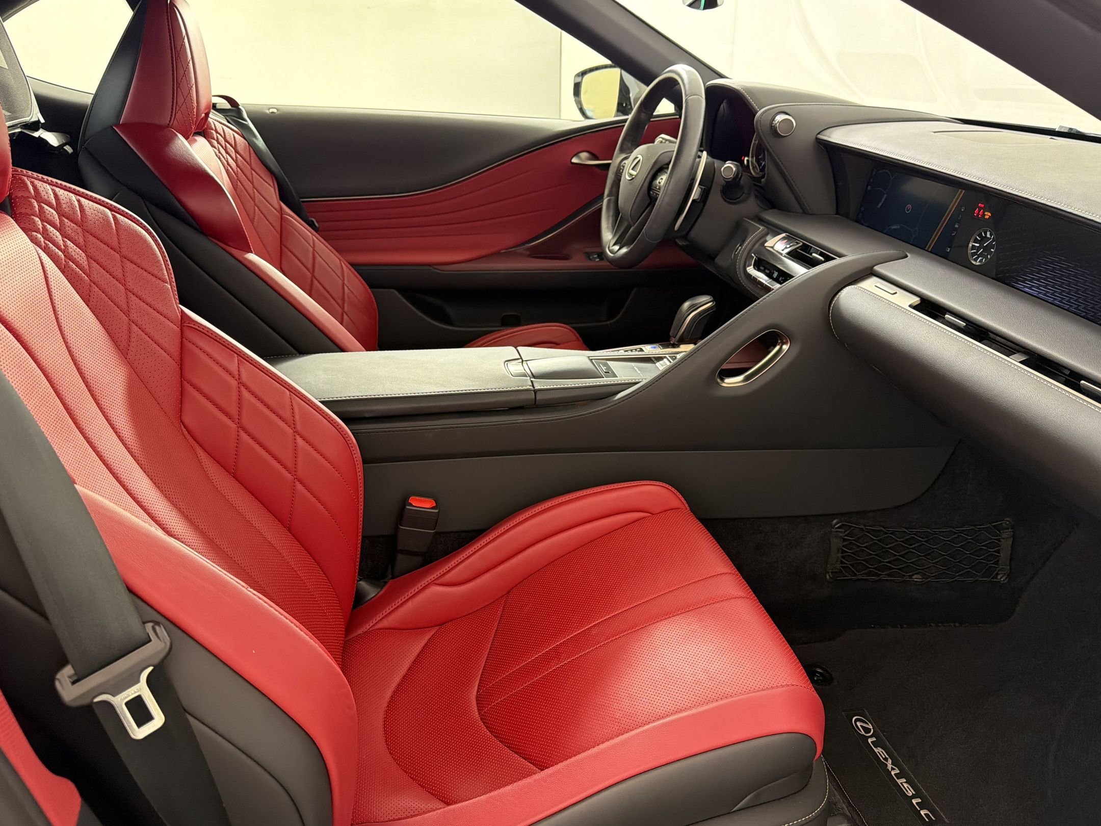Used 2021 Lexus LC 500 Convertible w/ Touring Package RWD image 33