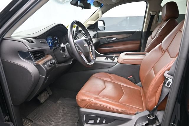 Used 2018 Cadillac Escalade ESV Premium Luxury AWD/4WD image 15