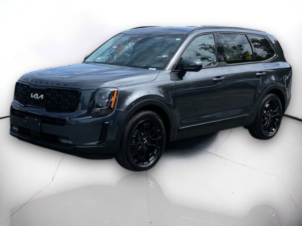 Used 2022 Kia Telluride SX w/ SX Prestige Package image 2