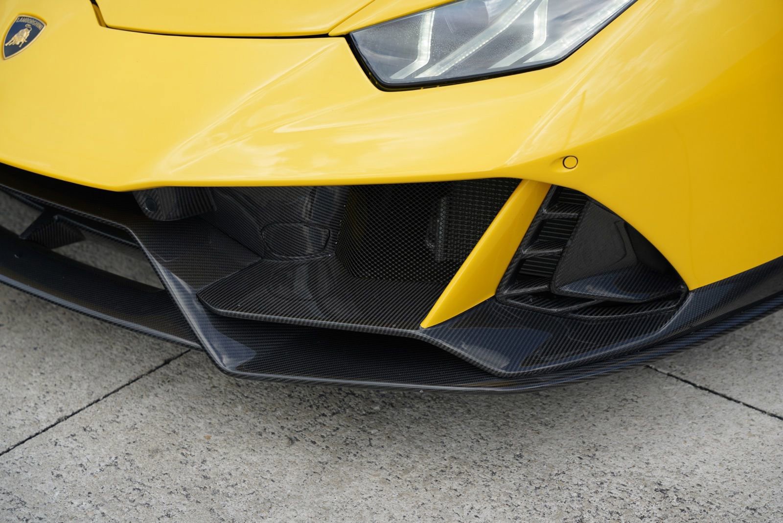 Used 2022 Lamborghini Huracan EVO image 20