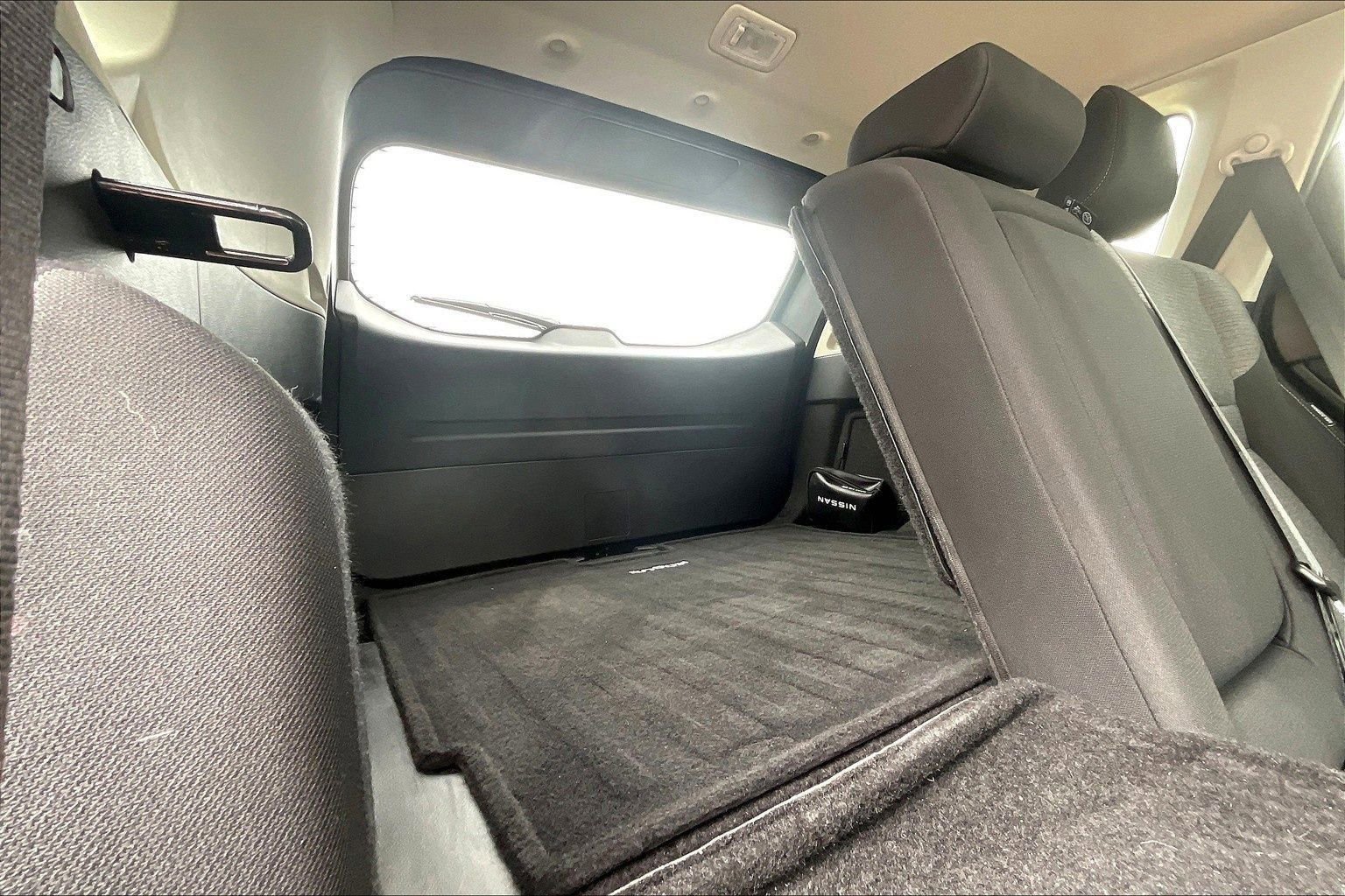 Certified 2023 Nissan Rogue SV image 34