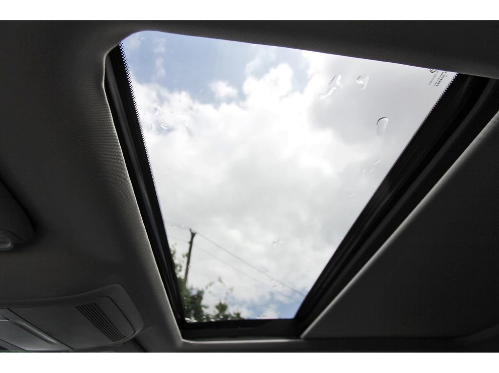 Certified 2025 MAZDA CX-50 AWD 2.5 Turbo w/ Weather Package image 23