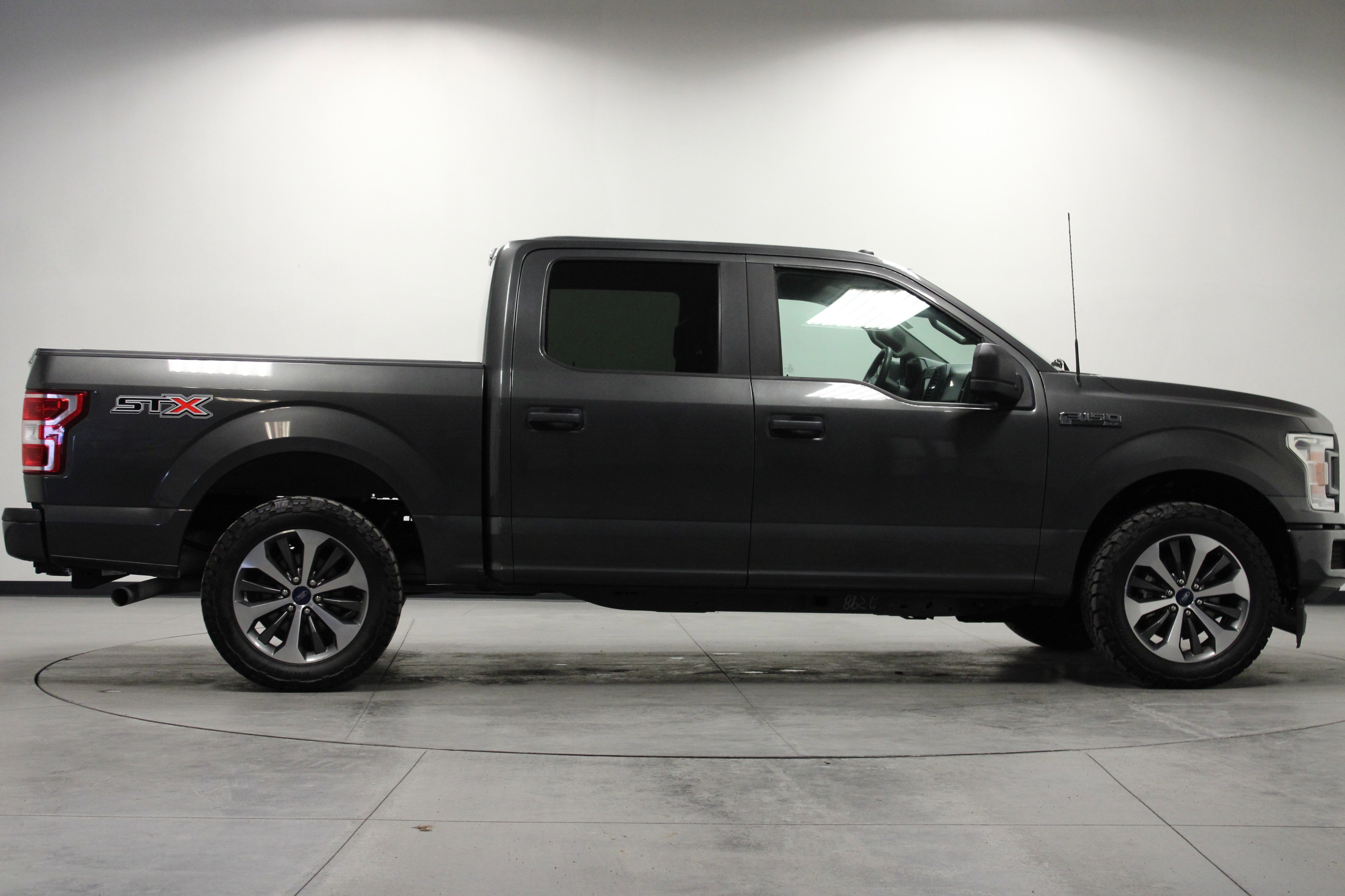 Used 2019 Ford F150 XL image 3
