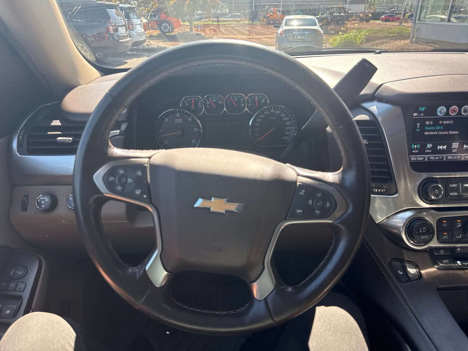 Used 2019 Chevrolet Tahoe LT w/ Luxury Package AWD/4WD image 21