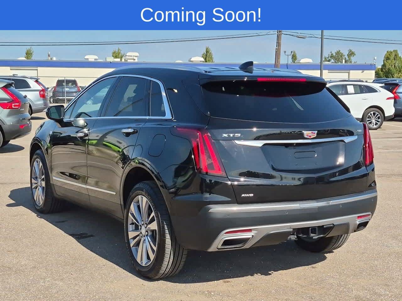 Used 2024 Cadillac XT5 Premium Luxury w/ LPO, Floor Liner Package AWD/4WD image 4