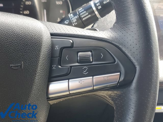 Certified 2023 Cadillac XT4 Sport FWD image 22