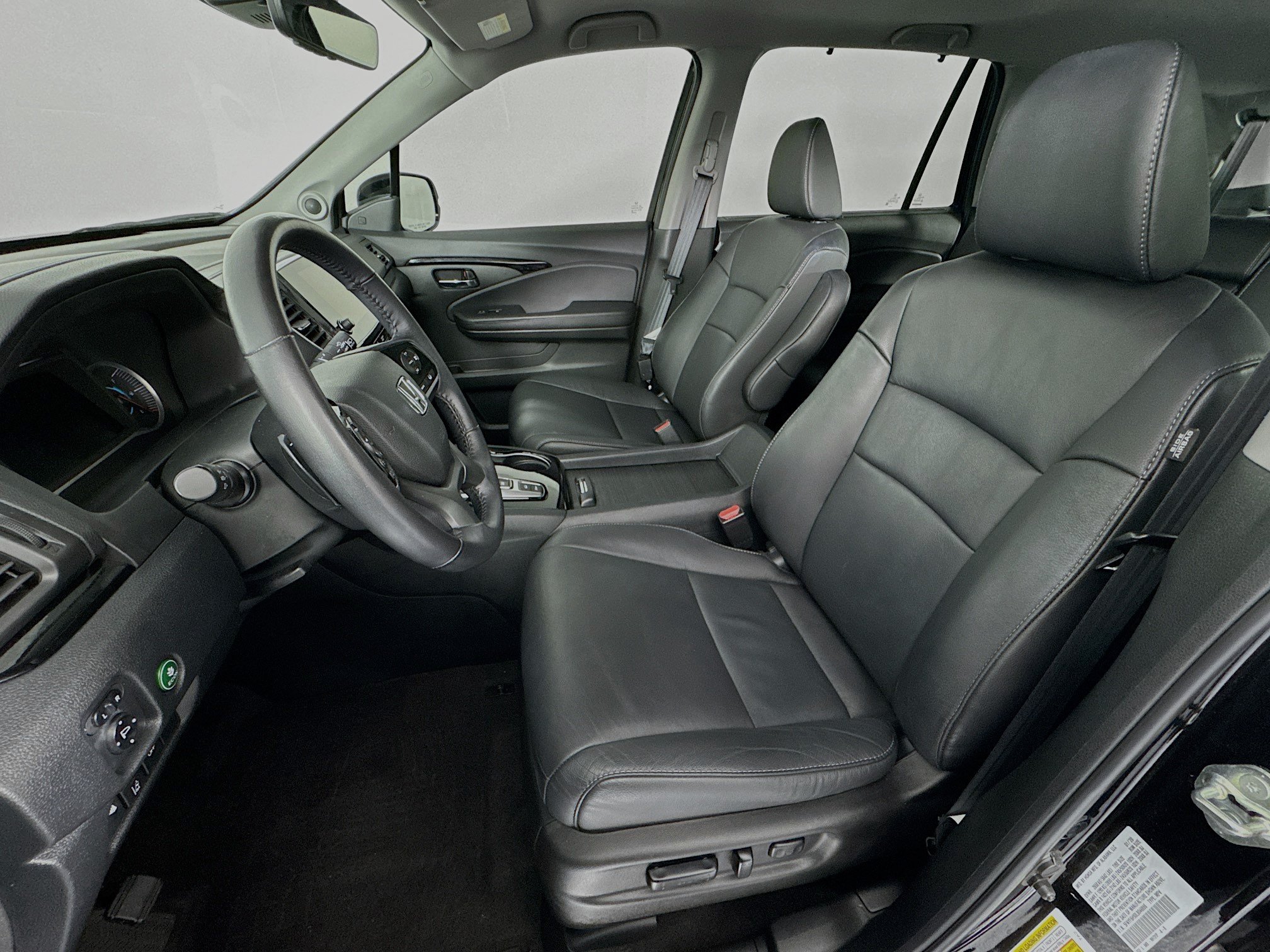 Used 2020 Honda Pilot Touring image 21