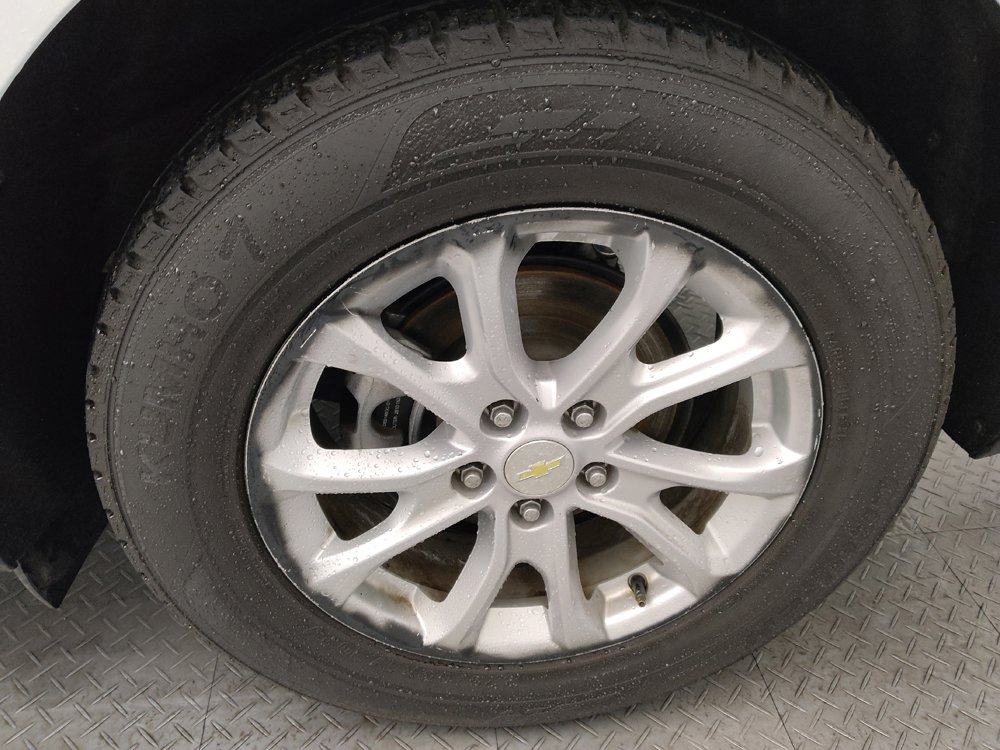 Used 2018 Chevrolet Equinox LS FWD image 31