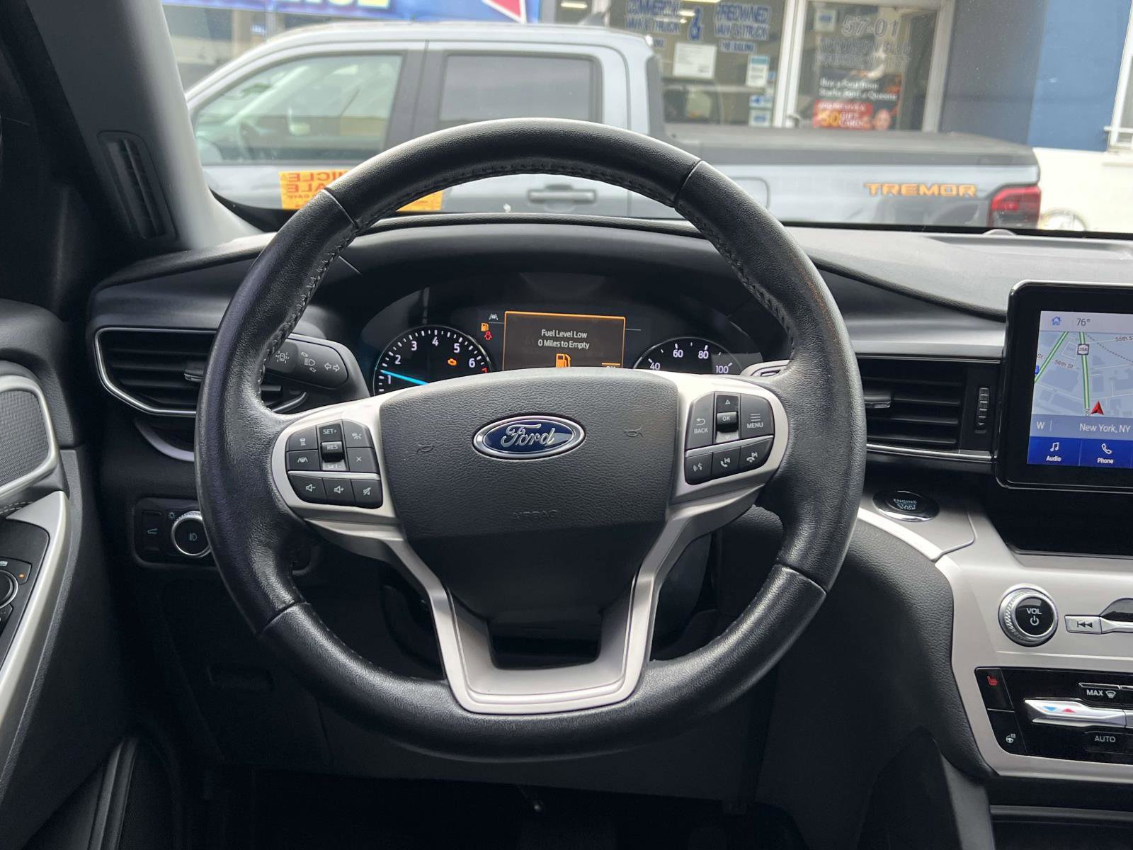 Used 2022 Ford Explorer XLT w/ Equipment Group 202A image 14