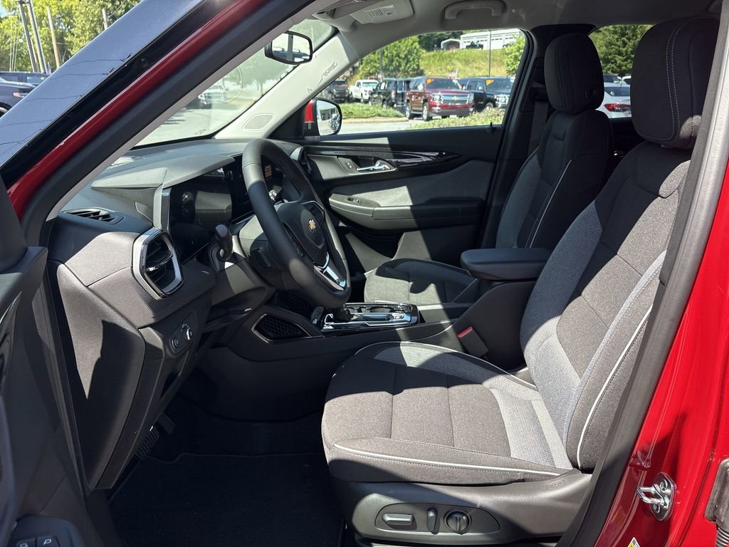 New 2026 Chevrolet TrailBlazer LT w/ Convenience Package image 19