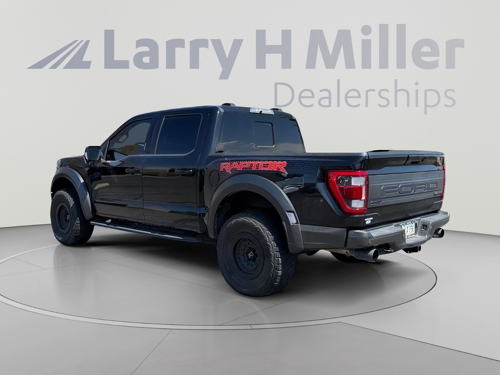 Used 2022 Ford F150 Raptor w/ Equipment Group 801A High AWD/4WD image 3