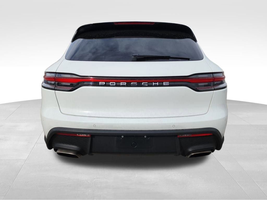 Used 2022 Porsche Macan image 6