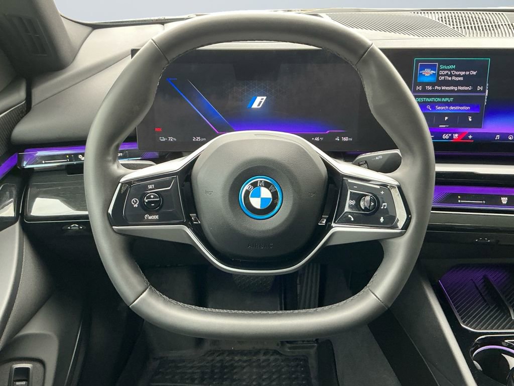 Used 2024 BMW i5 eDrive40i image 13