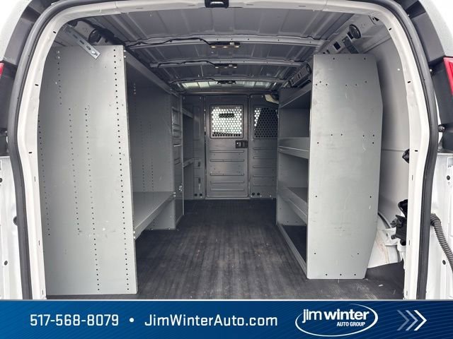 Used 2022 GMC Savana 2500 w/ Driver Convenience Package RWD image 23