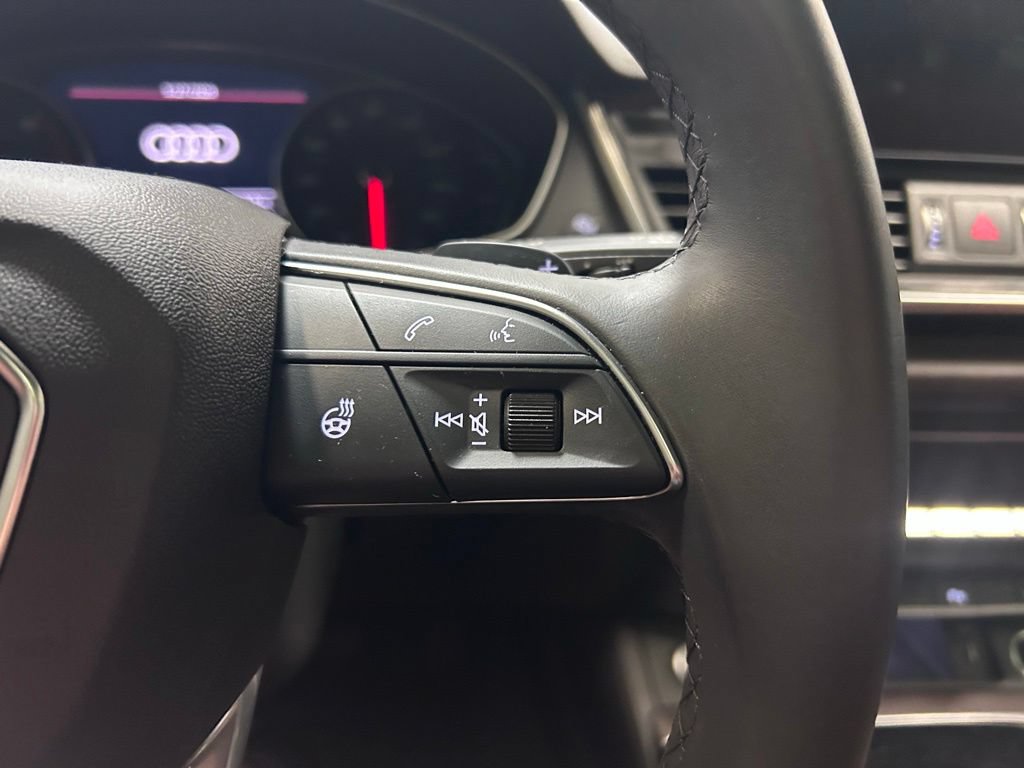 Certified 2023 Audi Q5 2.0T Premium w/ Convenience Package AWD/4WD image 11