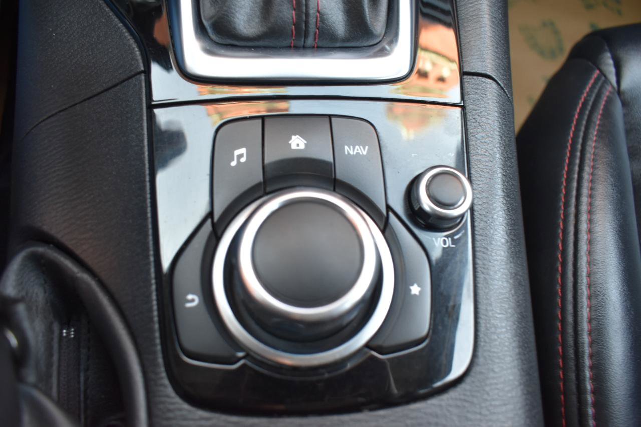 Used 2016 MAZDA MAZDA3 i Grand Touring FWD image 32