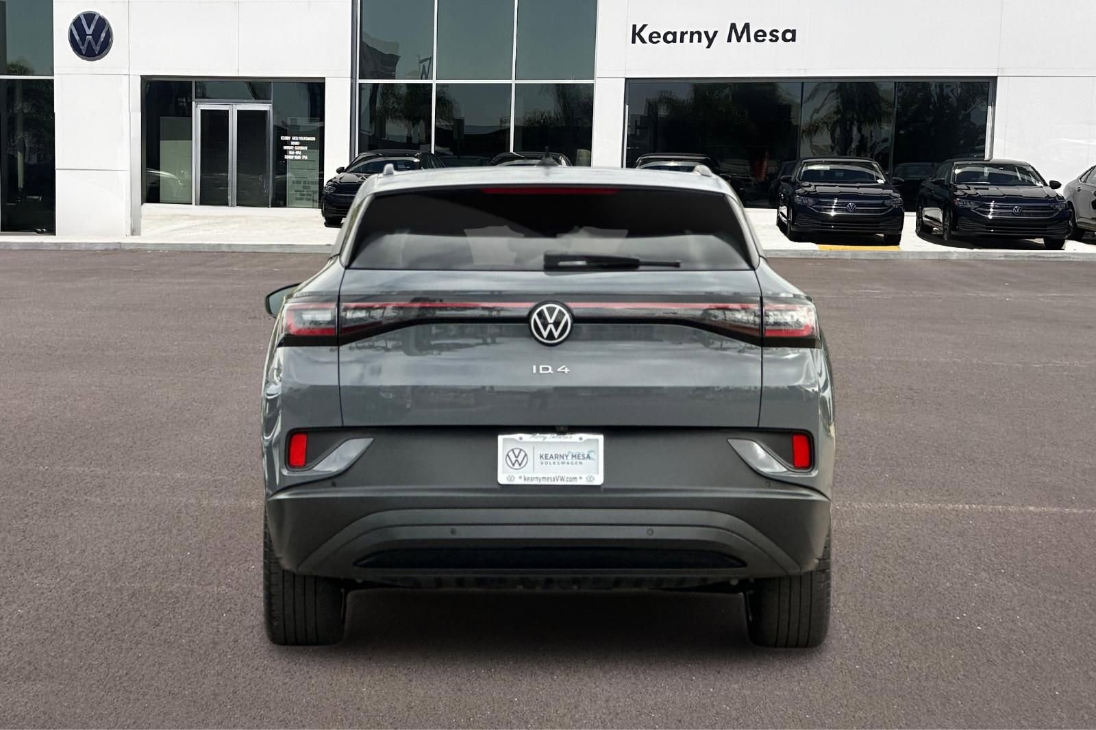 Used 2023 Volkswagen ID.4 S image 5